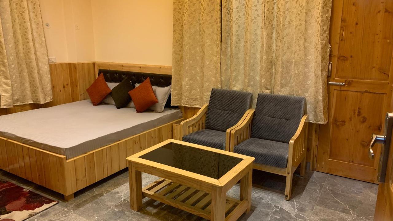 Tulip Flowing River View Hotel. Shamshi 外观 照片