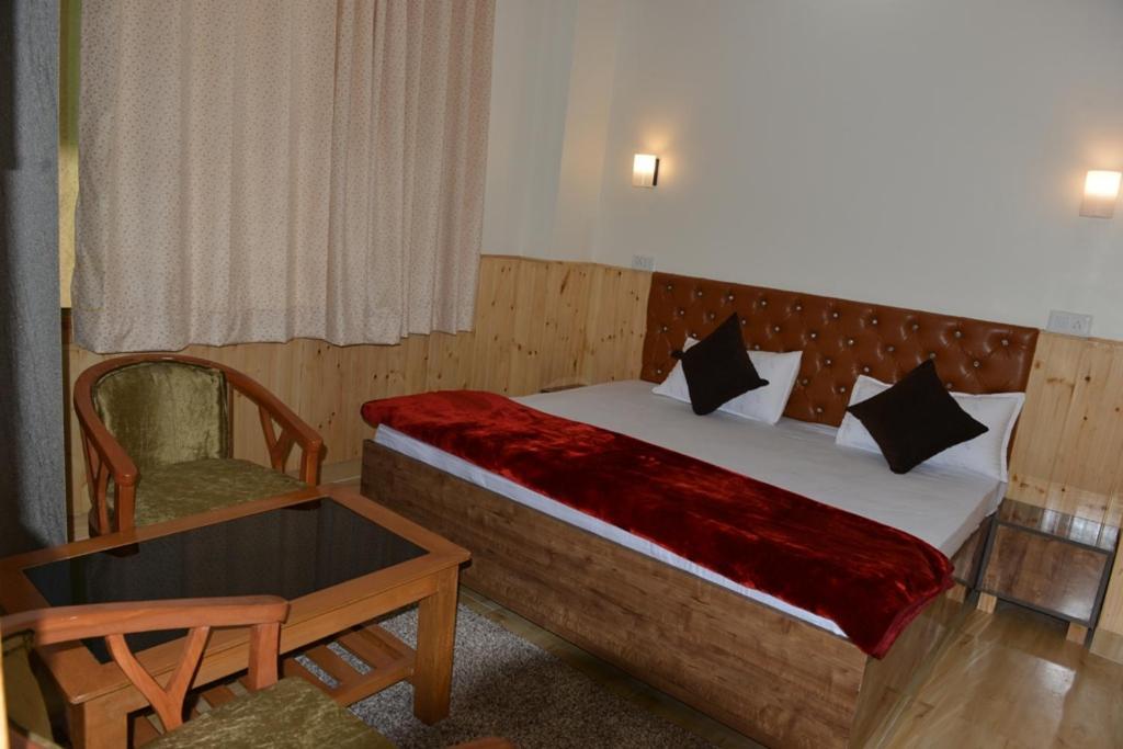 Tulip Flowing River View Hotel. Shamshi 外观 照片