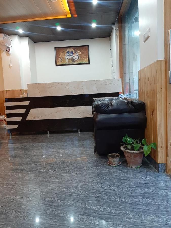 Tulip Flowing River View Hotel. Shamshi 外观 照片