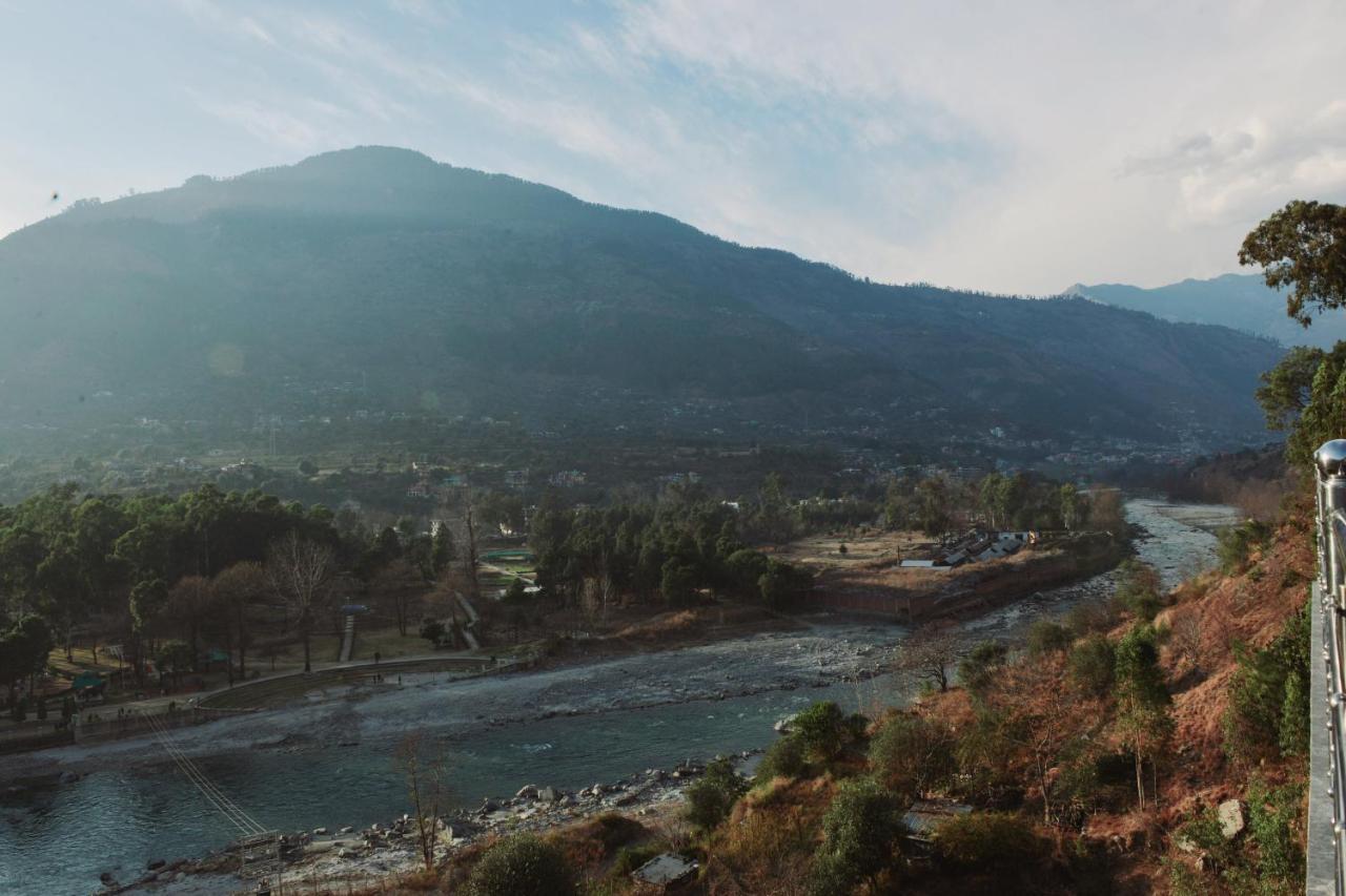 Tulip Flowing River View Hotel. Shamshi 外观 照片